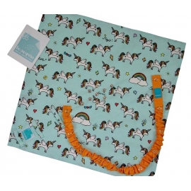 Emballage cadeau réutilisable "Licorne-en-ciel" (2 formats disponibles) - BESURPRISE | Achetez sur Everykid.com Emballage cadeau réutilisable "Licorne-en-ciel" (2 formats disponibles) - BESURPRISE | Achetez sur Everykid.com