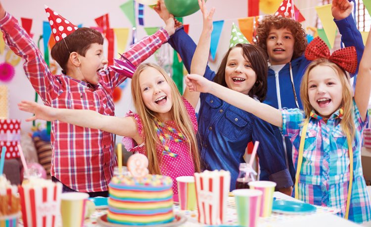 Faire une fête d’anniversaire à thème pour enfant